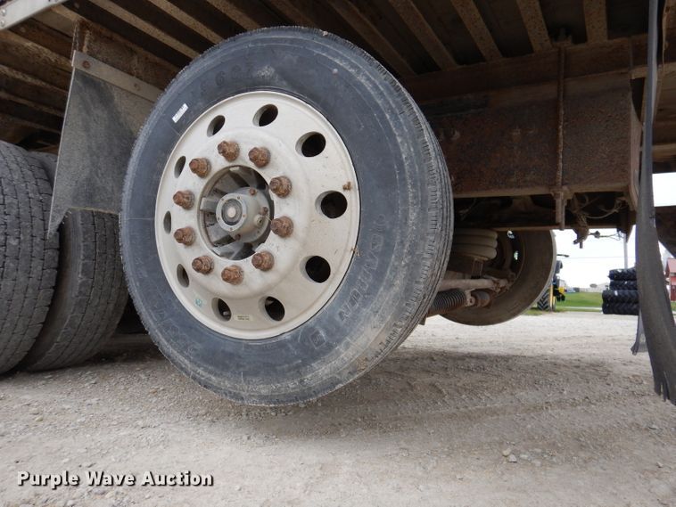 image for item KY9662 2005 Kenworth T800  box truck