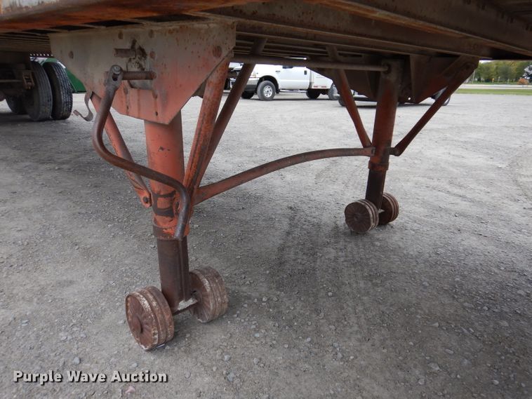 image for item KY9671 1974 Dorsey AIDT-272  dry van trailer