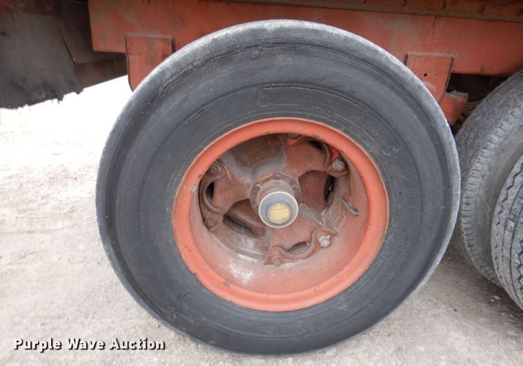 image for item KY9671 1974 Dorsey AIDT-272  dry van trailer