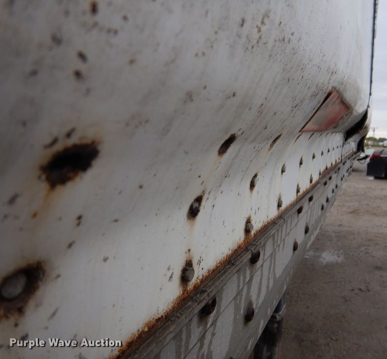 image for item KY9672 1997 Wabash CP-10  dry van trailer