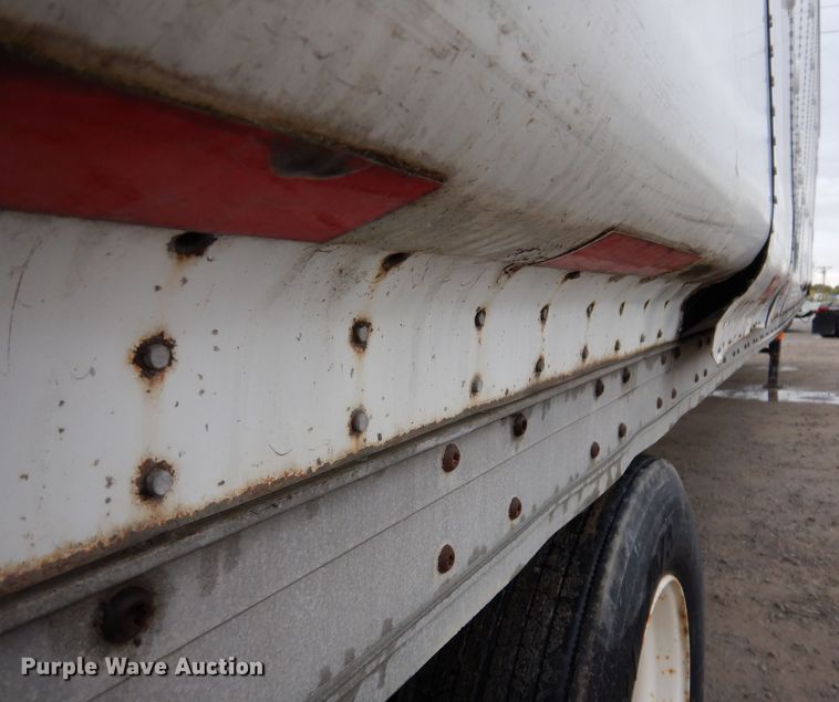 image for item KY9672 1997 Wabash CP-10  dry van trailer