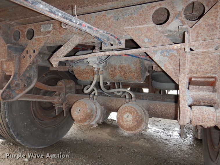 image for item KY9672 1997 Wabash CP-10  dry van trailer