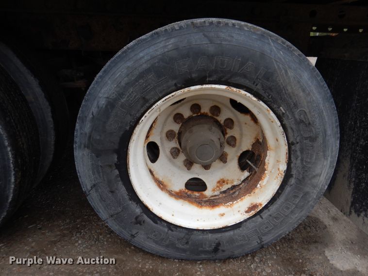 image for item KY9672 1997 Wabash CP-10  dry van trailer