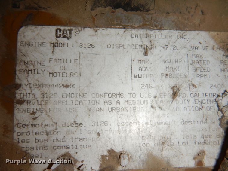 image for item KY9673 2001 Freightliner FL70  grapple truck