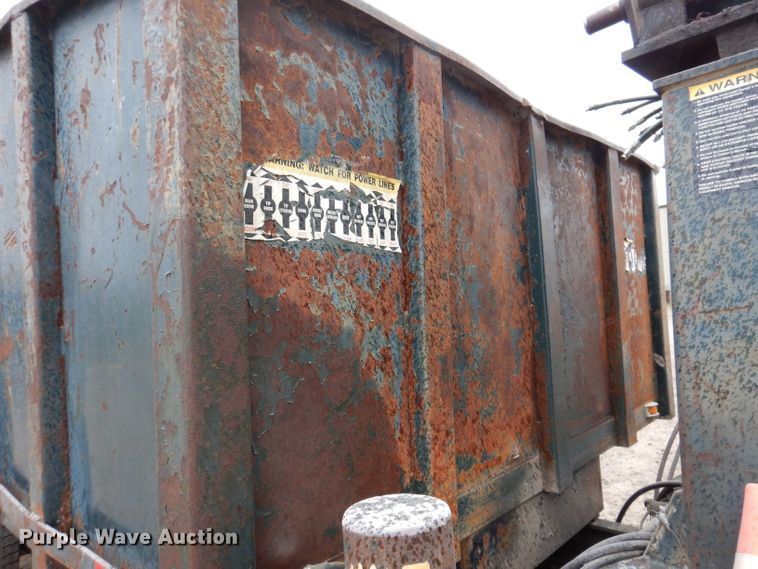 image for item KY9674 1992 Freightliner FLD112  grapple truck