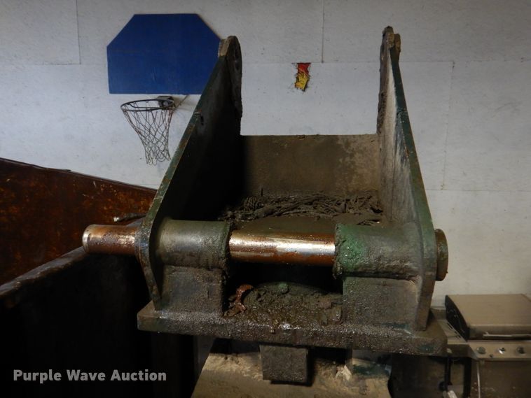 image for item KY9674 1992 Freightliner FLD112  grapple truck