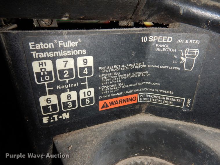 image for item KY9674 1992 Freightliner FLD112  grapple truck