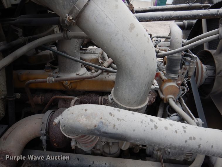 image for item KY9674 1992 Freightliner FLD112  grapple truck