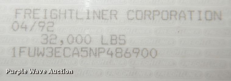 image for item KY9674 1992 Freightliner FLD112  grapple truck