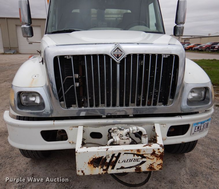 image for item KY9675 2007 International 7400  refuse truck