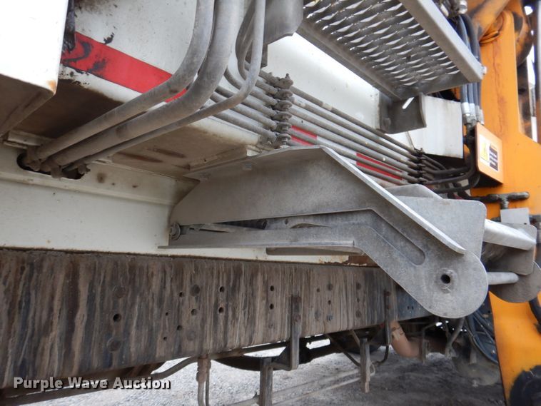 image for item KY9675 2007 International 7400  refuse truck