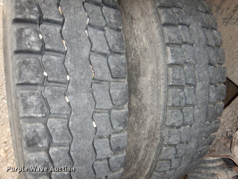 image for item KY9675 2007 International 7400  refuse truck