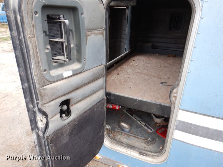 image for item KY9686 Unibilt 60" sleeper