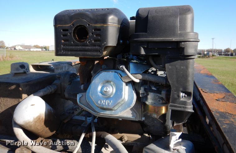 image for item KY9713 2007 Etnyre  lowboy equipment trailer