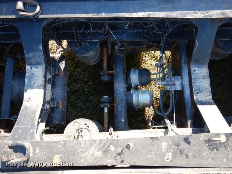 image for item KY9713 2007 Etnyre  lowboy equipment trailer