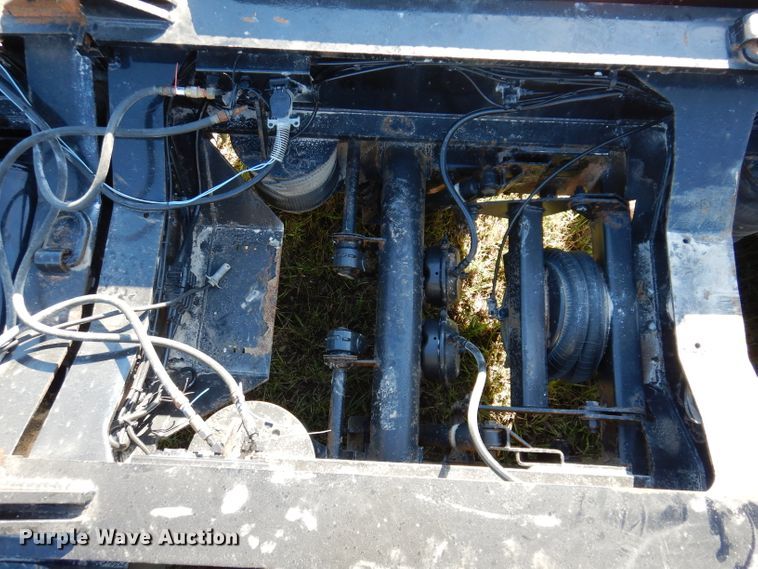 image for item KY9713 2007 Etnyre  lowboy equipment trailer