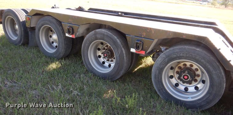 image for item KY9713 2007 Etnyre  lowboy equipment trailer