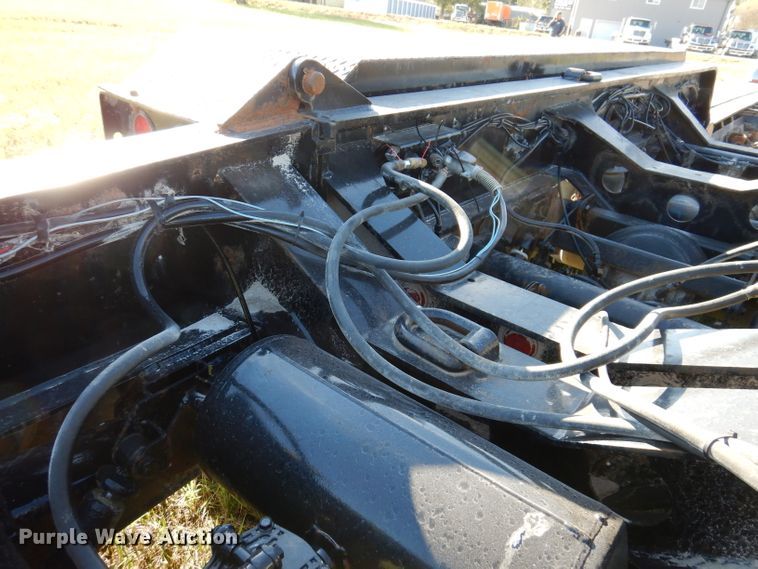 image for item KY9713 2007 Etnyre  lowboy equipment trailer