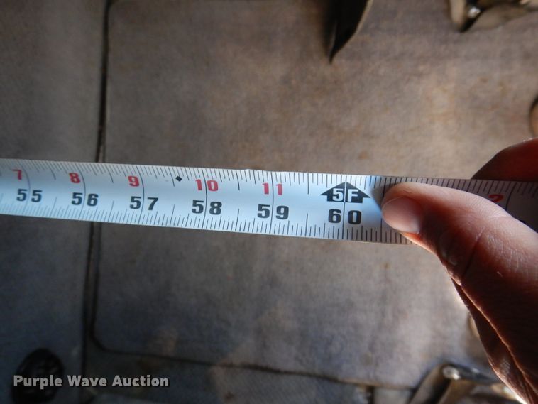 image for item KY9714 2001 Freightliner FLD132XL Classic  semi truck