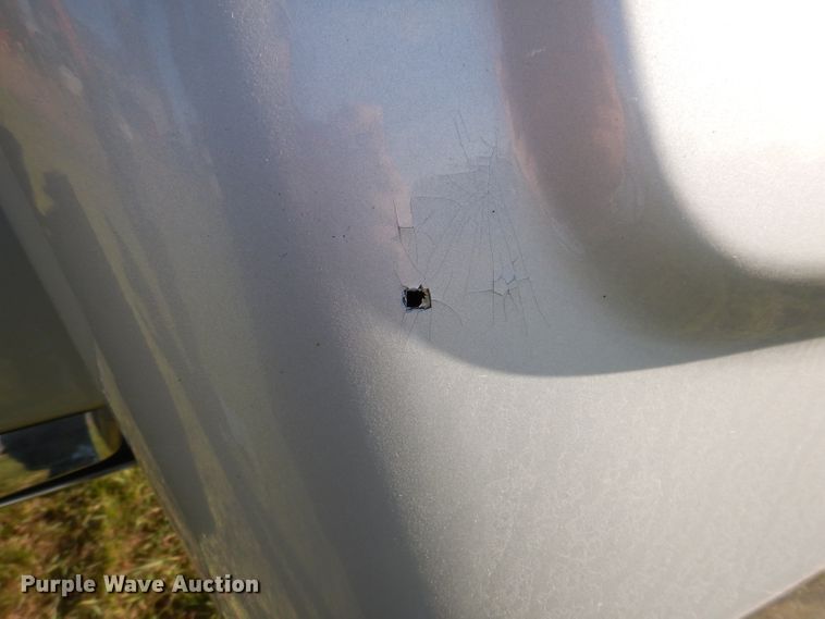 image for item KY9714 2001 Freightliner FLD132XL Classic  semi truck