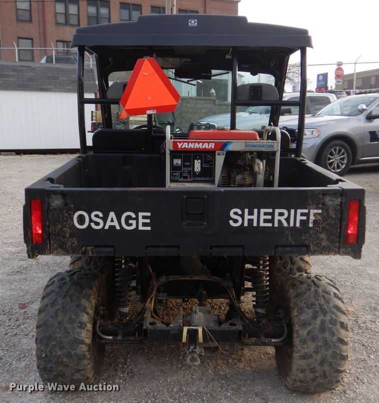 image for item DH8041 2004 Polaris Ranger 6x6  utility vehicle