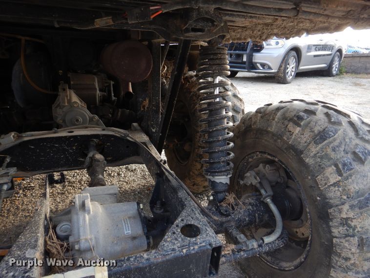 image for item DH8041 2004 Polaris Ranger 6x6  utility vehicle