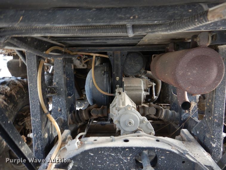 image for item DH8041 2004 Polaris Ranger 6x6  utility vehicle