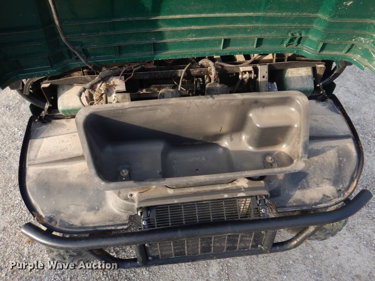 image for item DH8041 2004 Polaris Ranger 6x6  utility vehicle