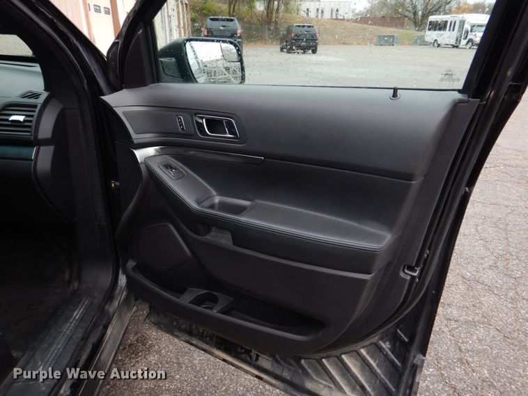 image for item DH8046 2015 Ford Explorer Police  SUV