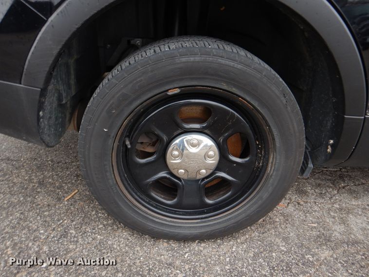 image for item DH8046 2015 Ford Explorer Police  SUV