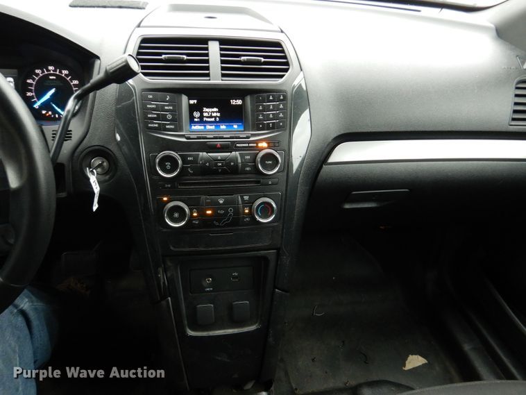 image for item DH8047 2017 Ford Explorer Police  SUV