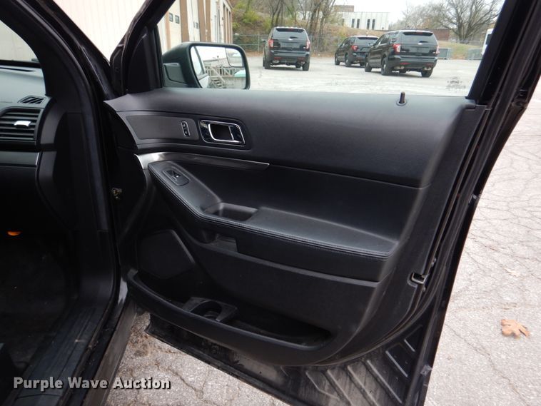 image for item DH8047 2017 Ford Explorer Police  SUV