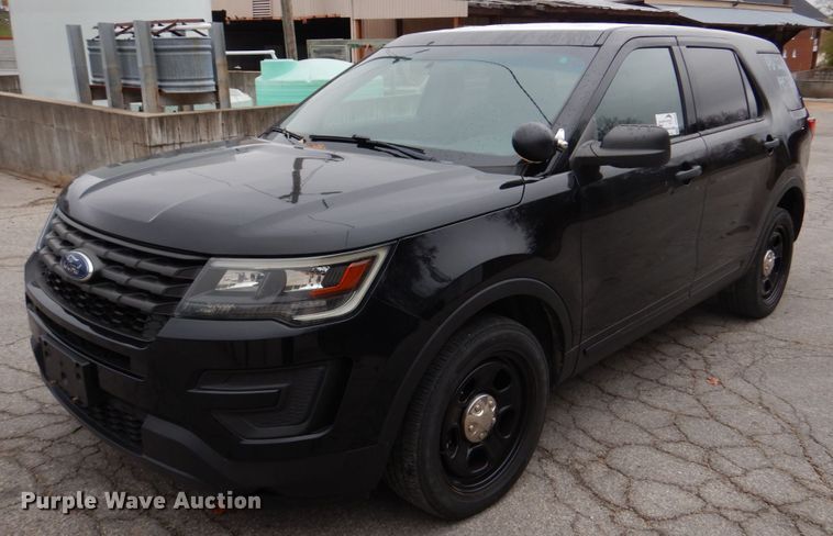 image for item DH8048 2016 Ford Explorer Police  SUV