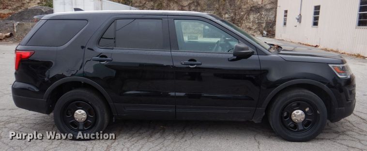 image for item DH8048 2016 Ford Explorer Police  SUV