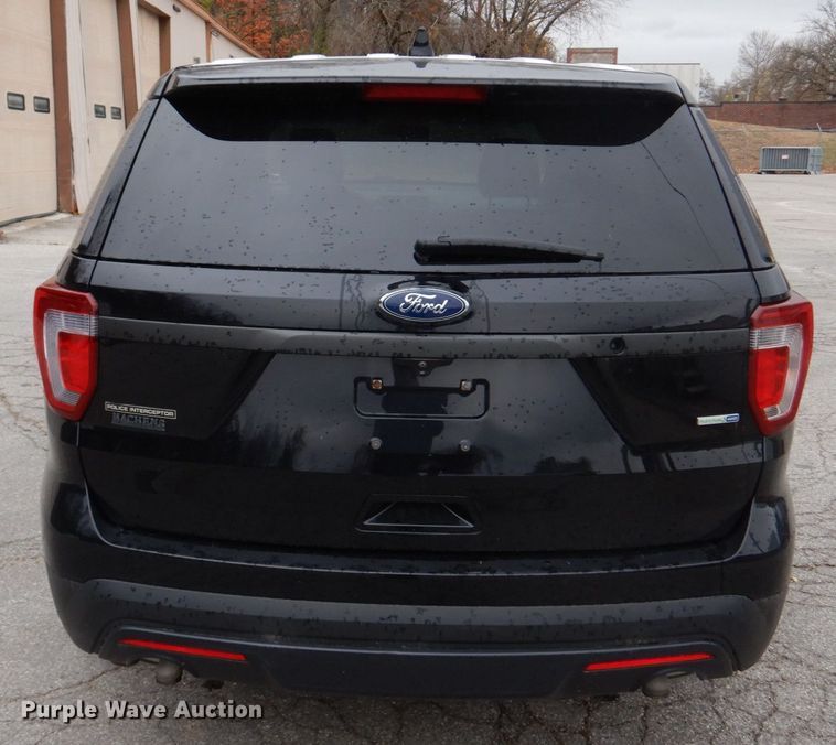 image for item DH8048 2016 Ford Explorer Police  SUV