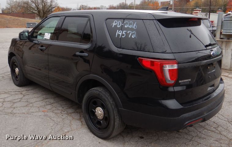 image for item DH8048 2016 Ford Explorer Police  SUV