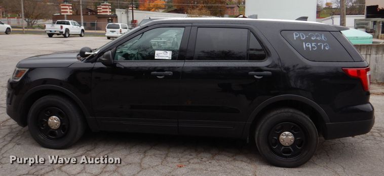 image for item DH8048 2016 Ford Explorer Police  SUV
