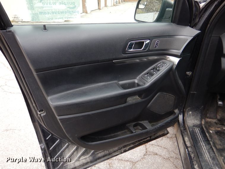 image for item DH8048 2016 Ford Explorer Police  SUV