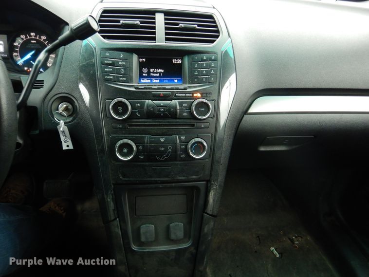 image for item DH8048 2016 Ford Explorer Police  SUV