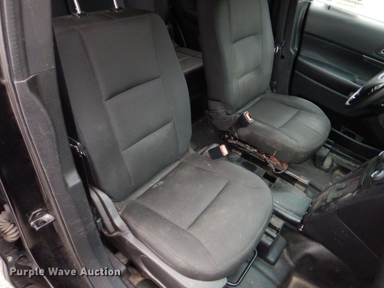 image for item DH8048 2016 Ford Explorer Police  SUV