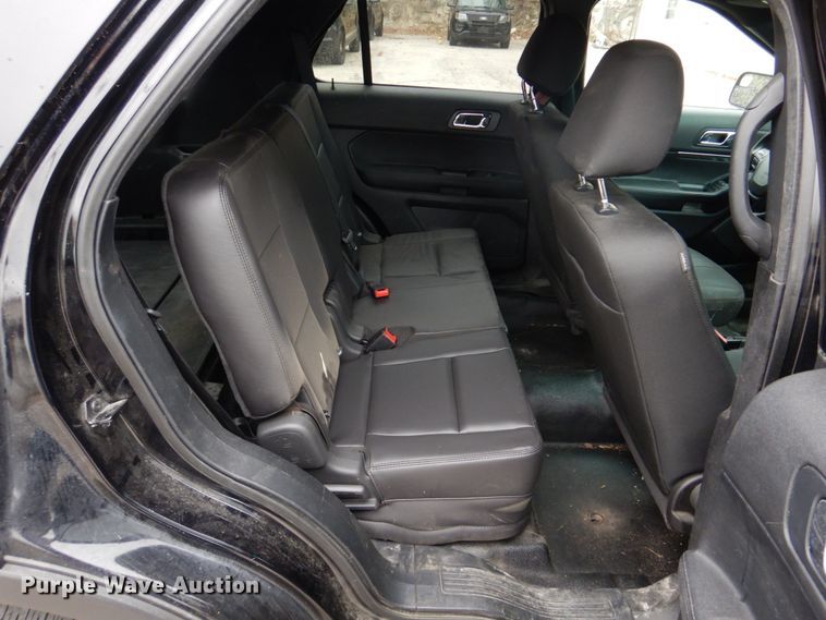 image for item DH8048 2016 Ford Explorer Police  SUV