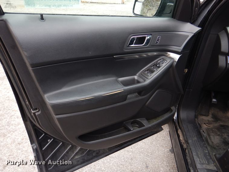 image for item DH8049 2015 Ford Explorer Police  SUV