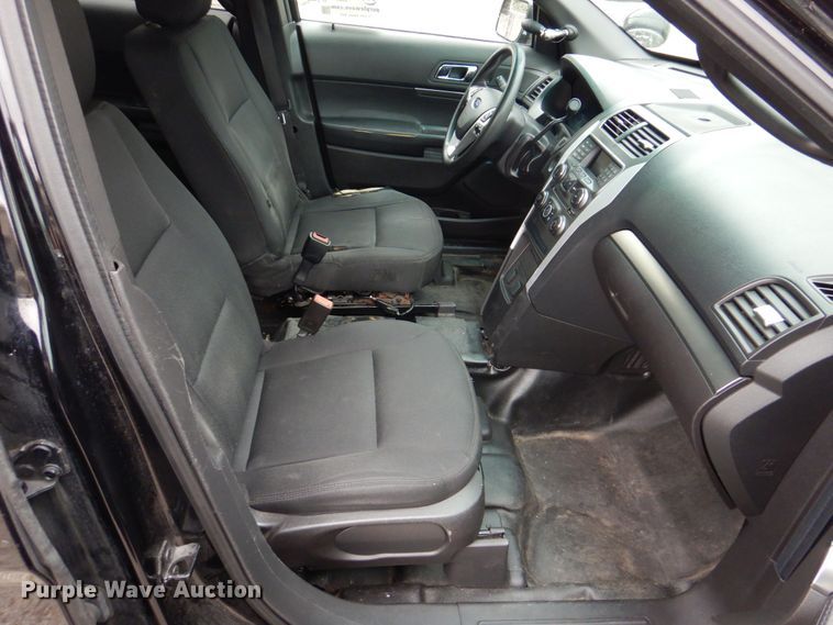 image for item DH8049 2015 Ford Explorer Police  SUV