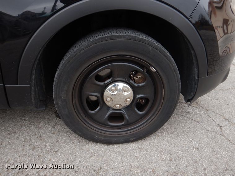 image for item DH8049 2015 Ford Explorer Police  SUV