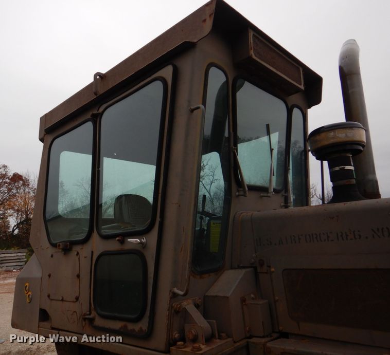 image for item DH8050 1988 Fiat-Allis 14C  dozer