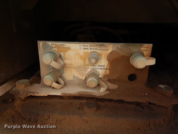 image for item DH8050 1988 Fiat-Allis 14C  dozer