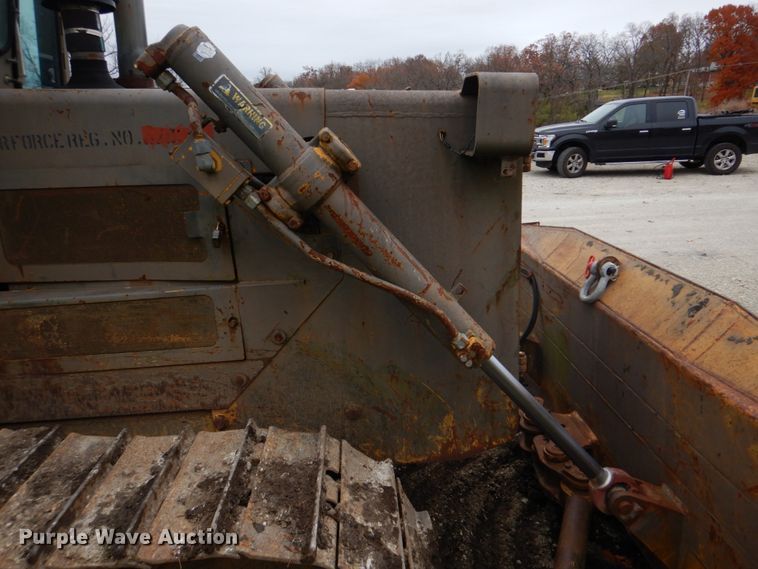 image for item DH8050 1988 Fiat-Allis 14C  dozer