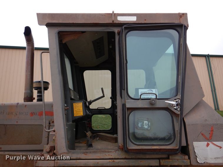 image for item DH8050 1988 Fiat-Allis 14C  dozer