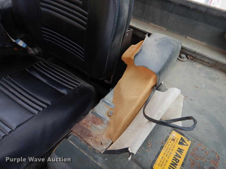 image for item DH8050 1988 Fiat-Allis 14C  dozer