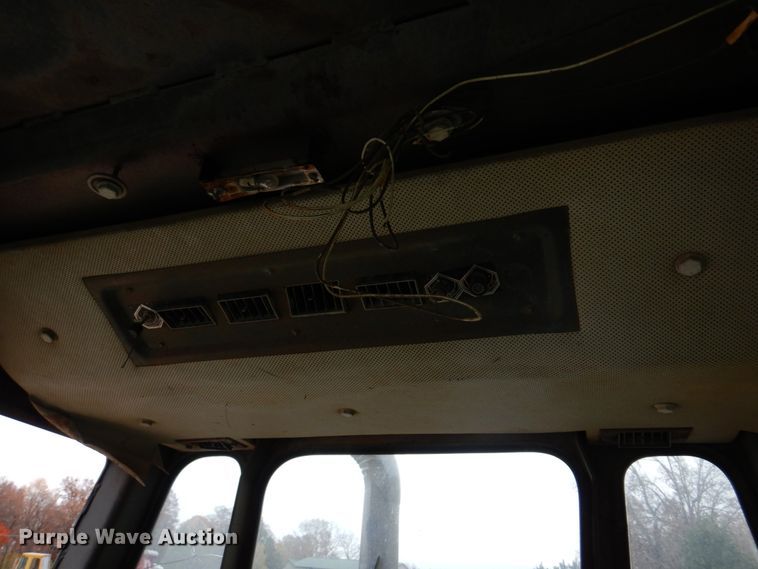 image for item DH8050 1988 Fiat-Allis 14C  dozer